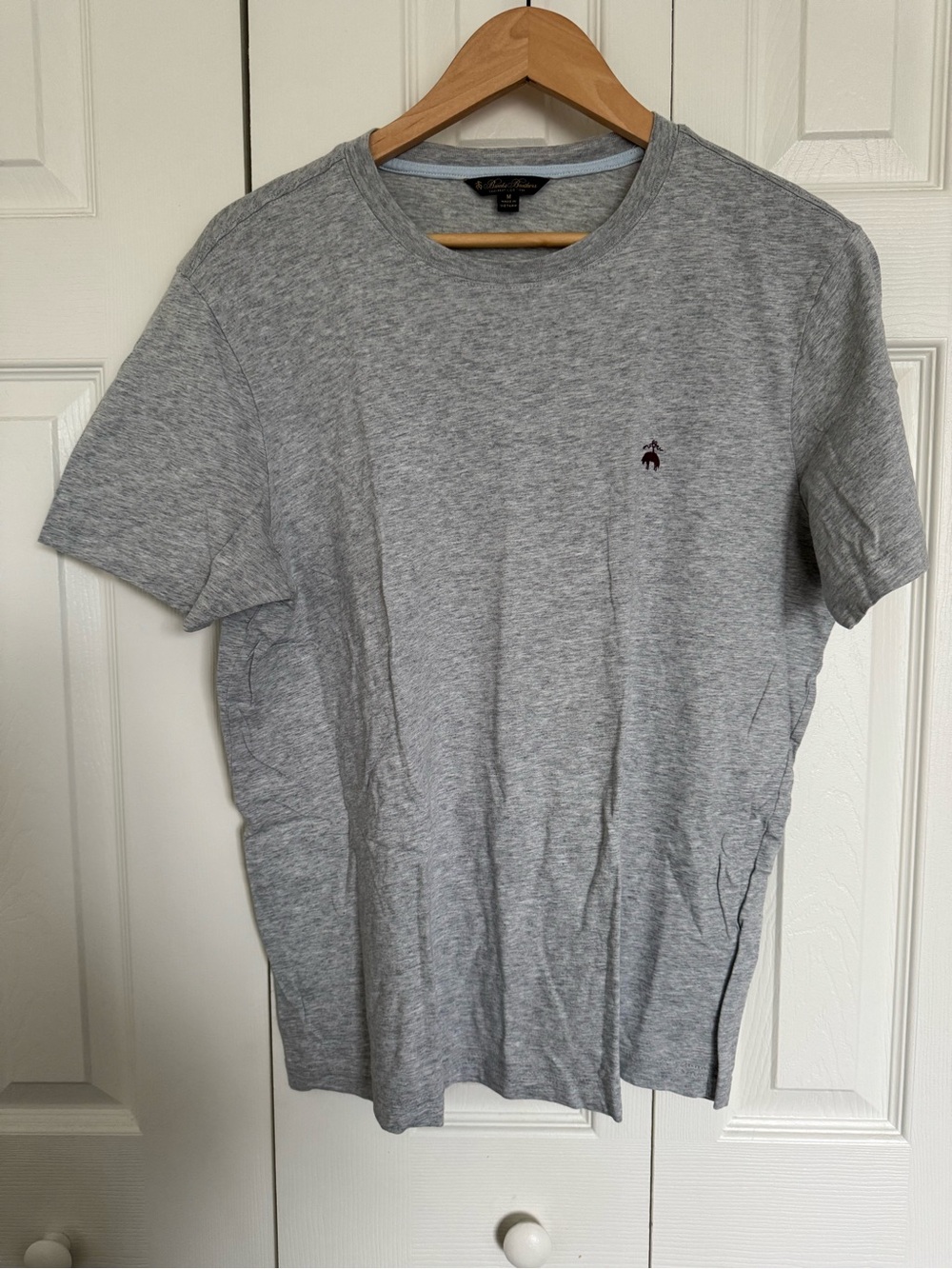 Brooks Brothers Heather Gray Short Sleeve Tee with Small Embroidered Logo